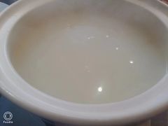 -四点金粥底火锅(沂州里店)