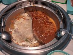 -季季红火锅(柳州城中万达二店)