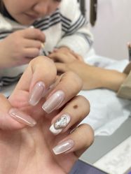 -尤米一站式美甲美睫