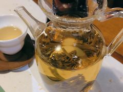 -荷风细雨·中国茶宴(碧云店)