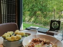 -虹之森·小馆