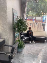 -七分屋LA·烫发·染发·剪发