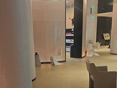 -涨巢·潮玩水疗局