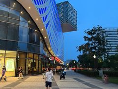 -宝龙城(杭州滨江店)