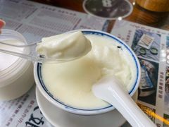 -周大娘牛乳(旧寨古村总店)