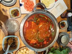 -老凯俚酸汤鱼(鸿通城店)