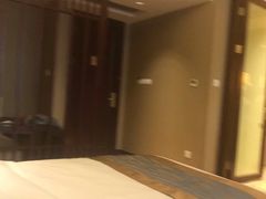 -抚顺中伟假日国际酒店