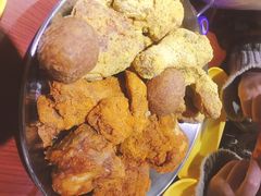 -BHC炸鸡(明洞总店)