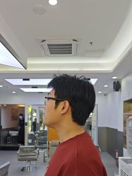 -首脑美发沙龙