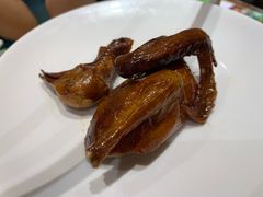 首创黑椒乳鸽-粤小馆(天安云谷店)
