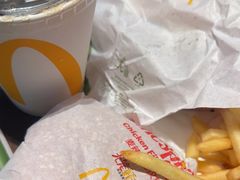 -麦当劳(CP静安店)