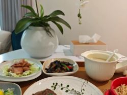 -月幸福月子中心(静安店)