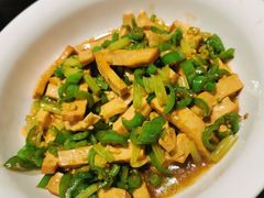 -费大厨辣椒炒肉(太平老街店)