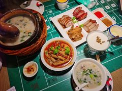 -粤港湾砂锅粥·宵夜(宝龙店)