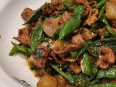 绿草地辣椒炒肉-绿草地·湘菜(7mall店)