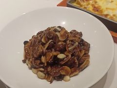-皇城根·鲁菜济南菜·吊炉烤鸭·炒鸡鱼头(济南旗舰店)