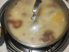 -三人行骨头王火锅(长寿店)