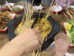 -言玖鲜火锅串串披萨自助(益田假日店)