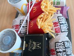 -麦当劳(金山红星美凯龙DT店)