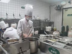 -费大厨辣椒炒肉(万家丽一店)