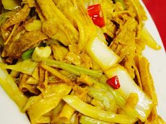 素炒腐竹-红鼻子桂林米粉(金唐新光界店)