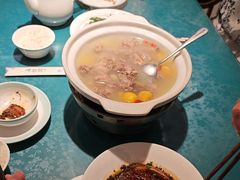 -呷湘厨·鱼汤捞饭(国家会展中心店)