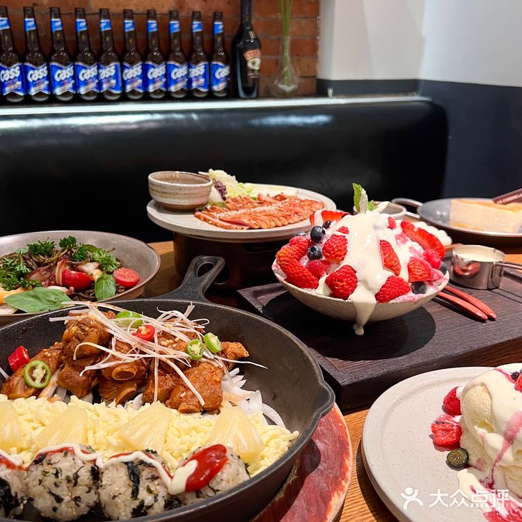 又和闺蜜来打卡了！好吃的漂亮饭！！