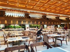 -舜耕山庄四时万和自助餐厅