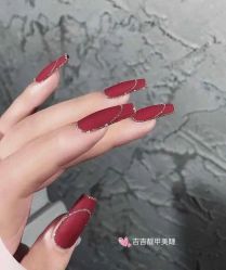 -吉吉靓甲美睫