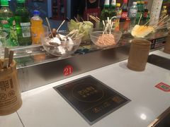 -百品聚旋转火锅(号外店)