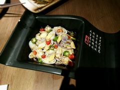 -洞庭土菜小炒馆(易发广场店)