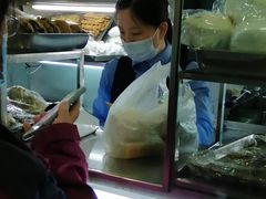 -护国寺小吃(动物园店)