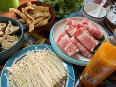 -弘烨 贵州酸汤 鱼火锅(东财店)