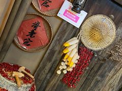-新哥老官·畅吃123·美蛙世界(苏宁广场店)