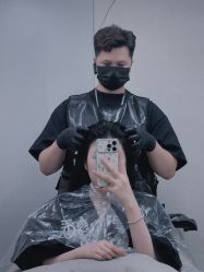 -十六番发型师事务所