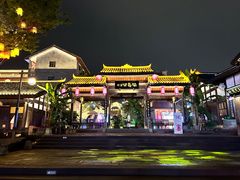 -磁器口古镇