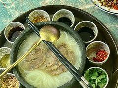 -浩海火燒雲傣家菜(芮欧百货店)