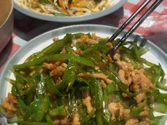 -老郑家东北春饼(龙悦居店)