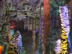 -泰安地下龙宫景区