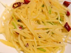 香菜梗土豆丝-绿茶餐厅(领展购物广场·中关村店)