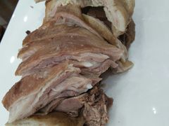手抓羊肉-青海名吃尕张娃非遗烤肉(海湖总店)