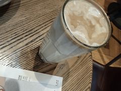 燕麦奶拿铁-Wagas沃歌斯(杭州黄龙万科店)