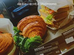 -星巴克(汾阳路店)