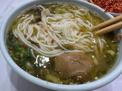 -全家福米线
