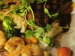 -Top Of Vancouver Revolving Restaurant