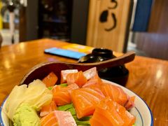迷你三文鱼牛油果饭-玄白·炭烤活鳗(上海首店)
