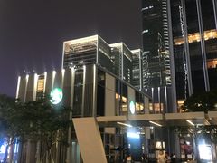-优衣库(深圳万象天地旗舰店)