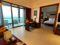 -三亚湾海居铂尔曼度假酒店