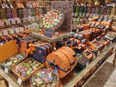 -VENCHI 闻绮(北京国贸商城店)