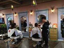 -猜发型定制沙龙